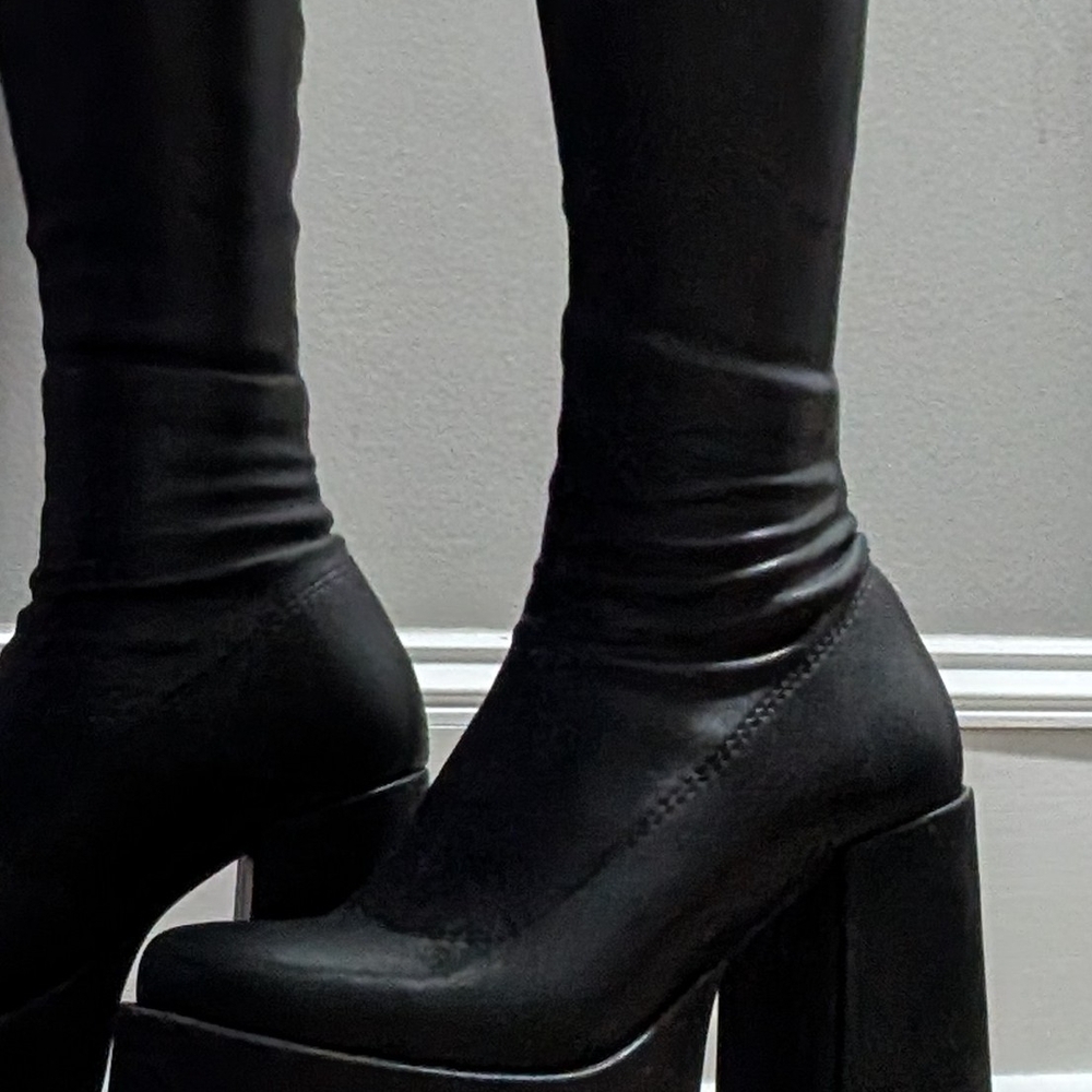 SOLD.      Black Platform Boots